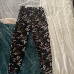 camouflage Sweatpants. Little Girls